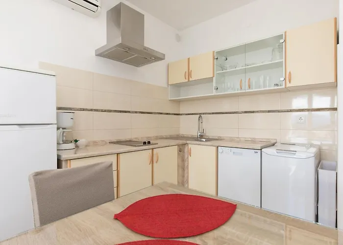 Apartman Alma *