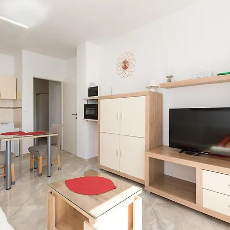 Apartment Alma Punat